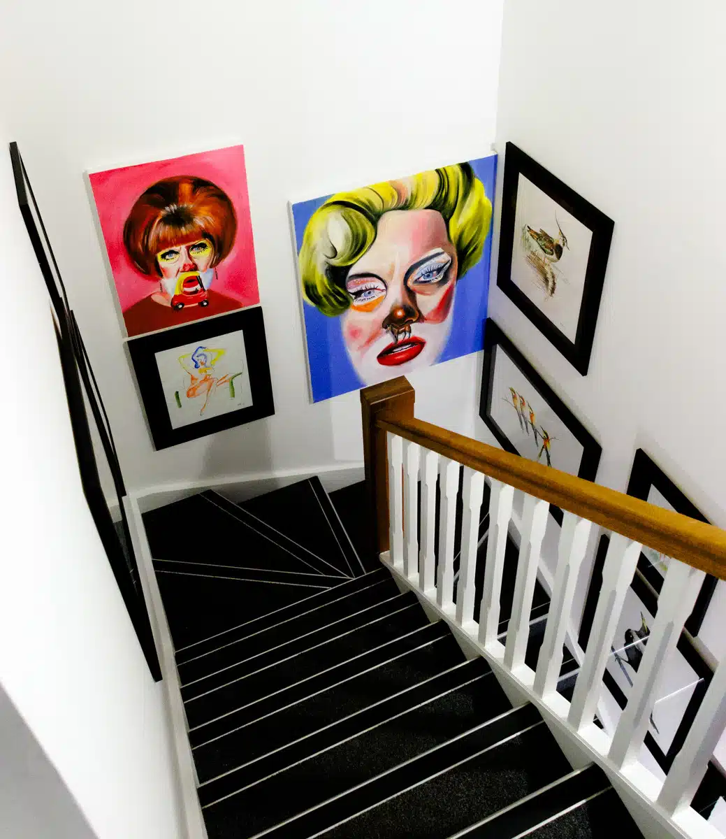 Jim Moir Art Gallery Viewing
